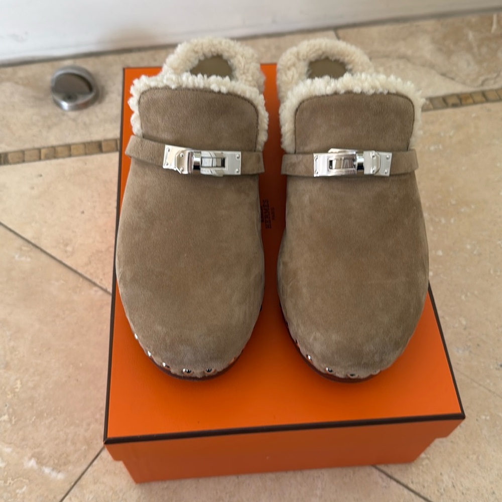 Hermes Carlotta suede clogs